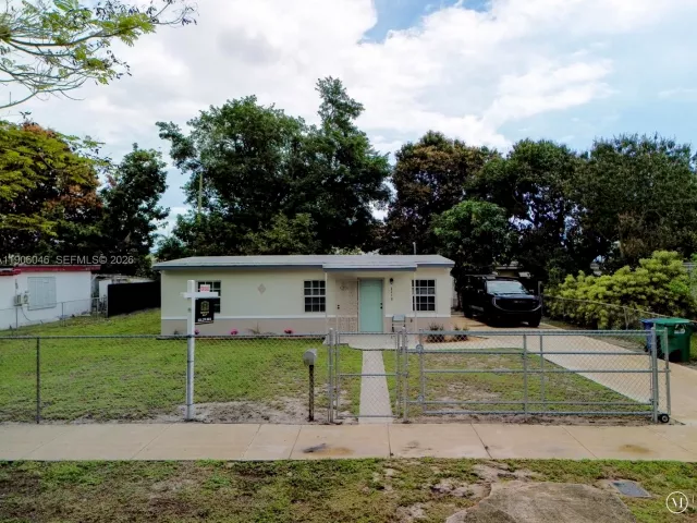 Продажа дома по адресу 2310 W Bunche Park Dr - фото 6734076