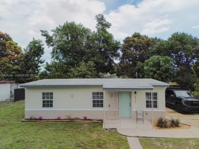 Продажа дома по адресу 2310 W Bunche Park Dr - фото 6734078