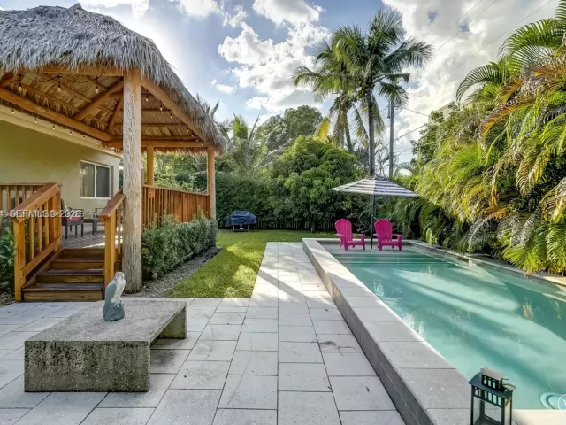 Дом в аренду по адресу 1637 Cleveland St 1637 - фото 7593054