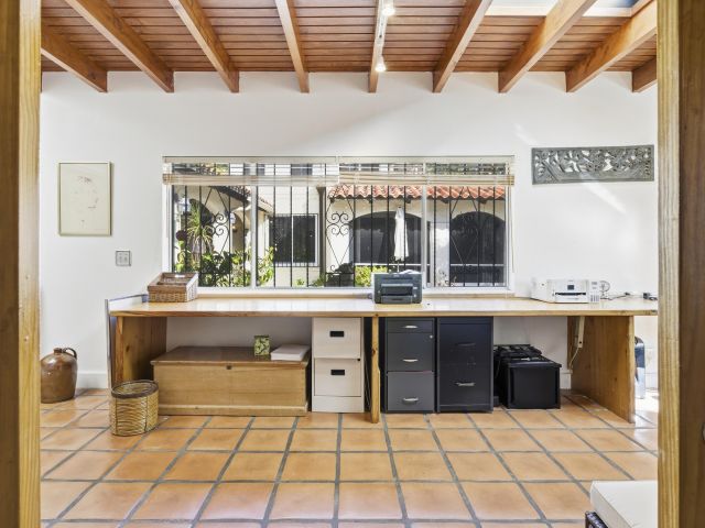 Продажа дома по адресу 281 Granada Road - фото 6728055