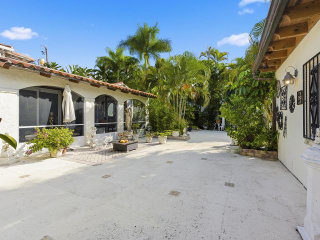 Продажа дома по адресу 281 Granada Road - фото 6728061