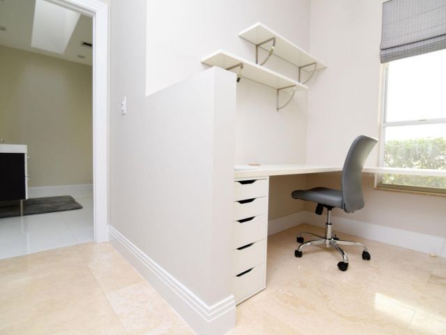 Дом в аренду по адресу 511 Golden Harbour Drive - фото 6749259