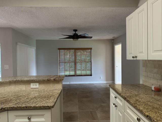 Продажа дома по адресу 450 NW 53rd Street - фото 6748820