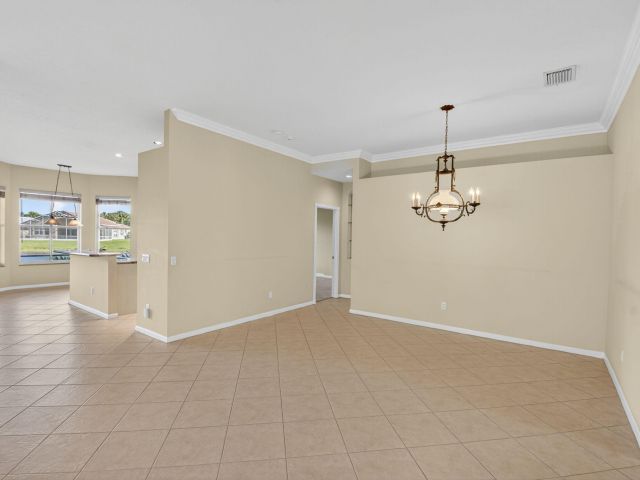 Продажа дома по адресу 7303 Morocca Lake Drive - фото 6764907