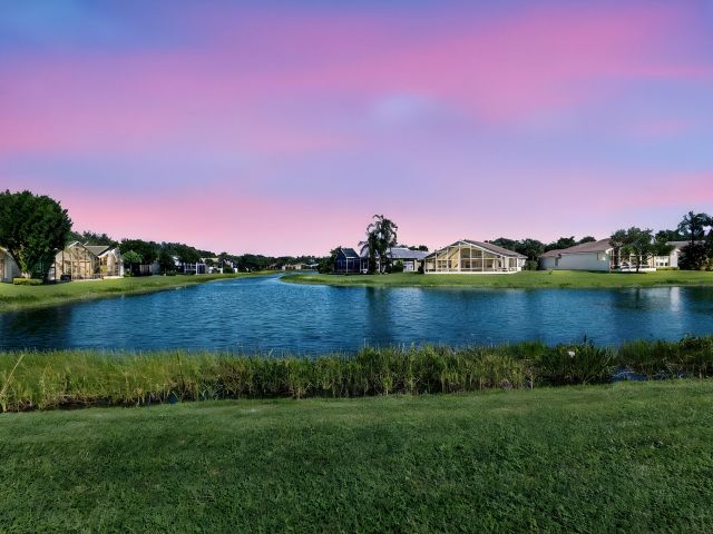 Продажа дома по адресу 7303 Morocca Lake Drive - фото 6764915