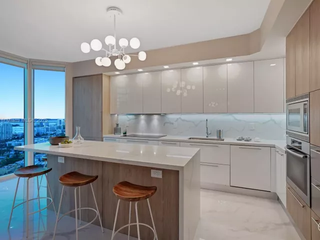 Продажа квартиры #4306 - фото 6729919