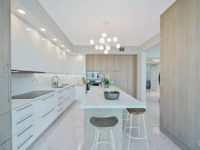 Продажа квартиры #4306 - фото 6729915