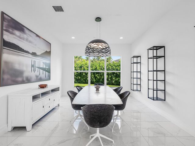 Дом в аренду по адресу 19863 Meadowside Lane - фото 6749218