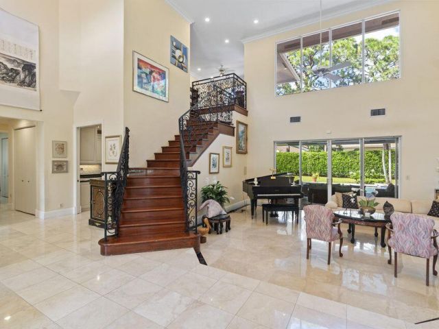 Дом в аренду по адресу 3271 Harrington Drive - фото 6749210