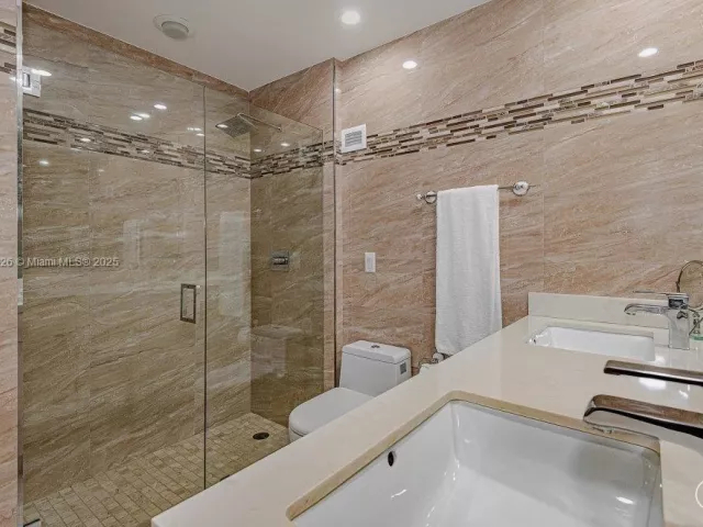 Продажа квартиры #1619 - фото 6731974