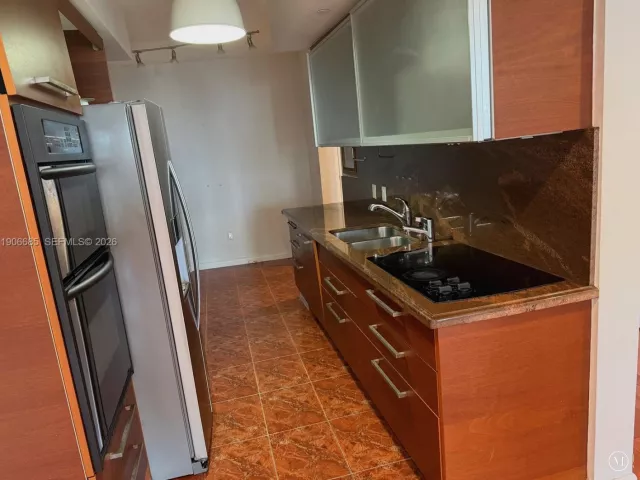 Квартира в аренду номер1607 - фото 7412287