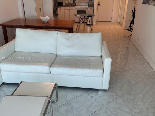 Квартира в аренду номер737 - фото 6738666