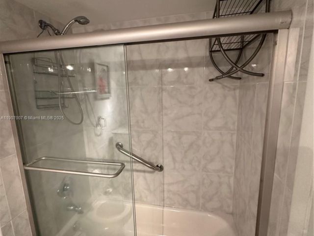 Квартира в аренду номер737 - фото 6738669