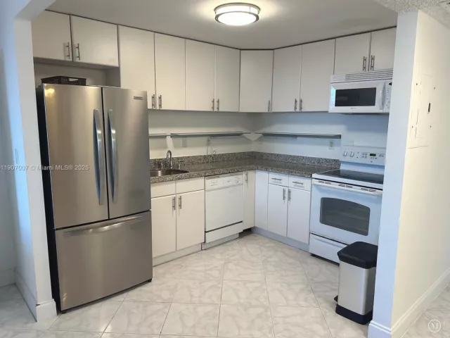 Квартира в аренду номер737 - фото 6738671