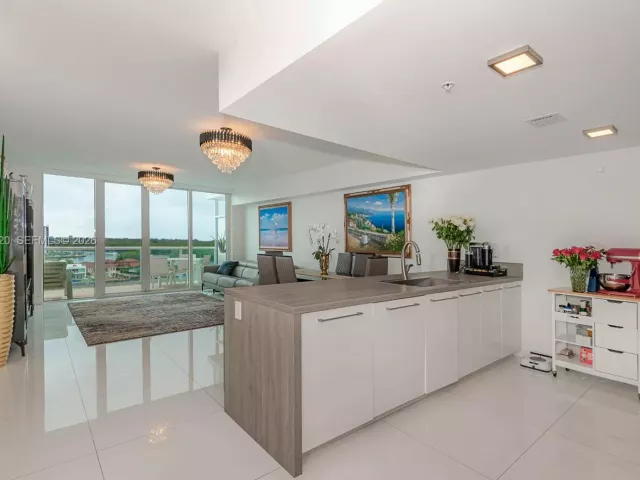 Продажа квартиры #906 - фото 7497047