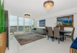 Квартира #906