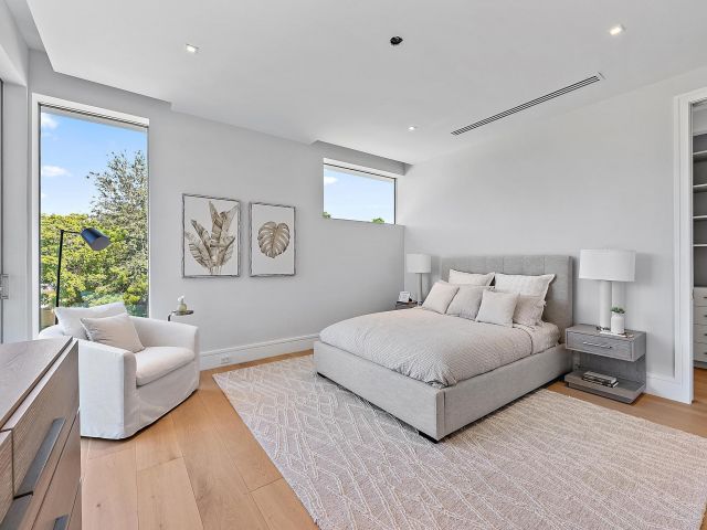 Продажа дома по адресу 260 31st Street - фото 6760636