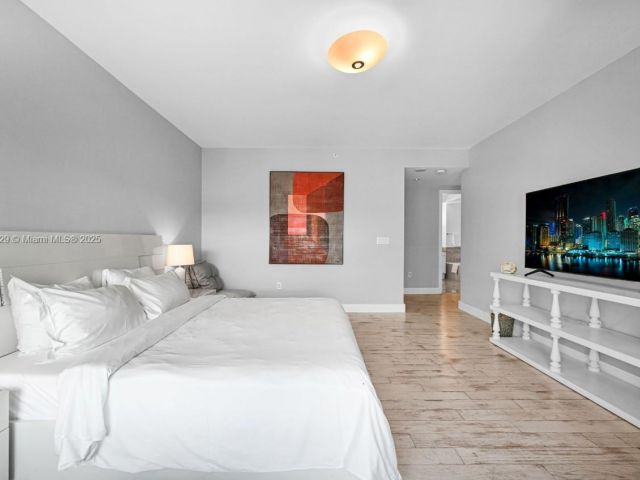 Квартира в аренду номер3401 - фото 6738683