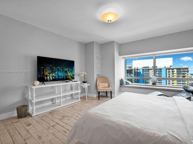 Квартира в аренду номер3401 - фото 6738684