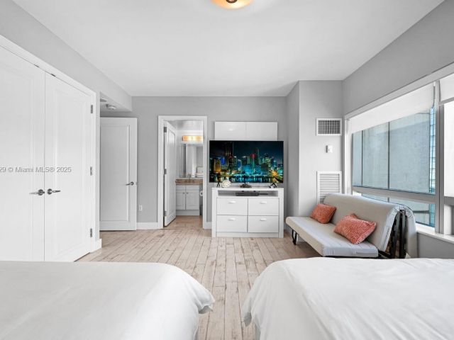 Квартира в аренду номер3401 - фото 6738689