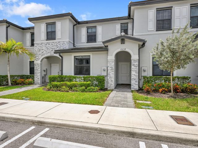 Дом в аренду по адресу 13234 SW 285 Street - фото 6737288