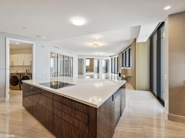 Продажа квартиры #1101 - фото 6736737