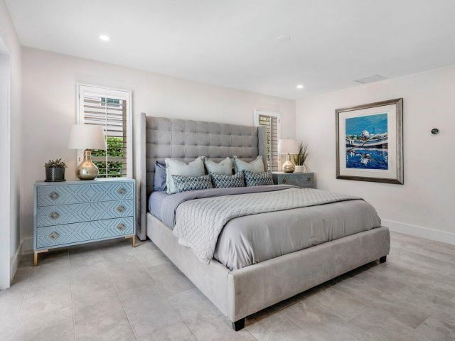 Дом в аренду по адресу 2021 NW 3rd Avenue - фото 6739024