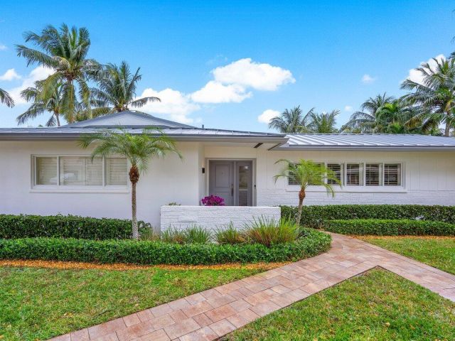 Дом в аренду по адресу 2021 NW 3rd Avenue - фото 6739040