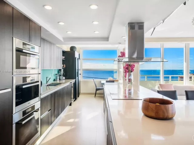 Продажа квартиры #2003 - фото 7331911