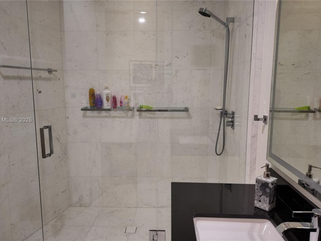 Продажа квартиры #905 - фото 6746696