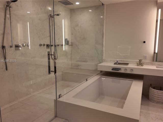 Продажа квартиры #905 - фото 6746700