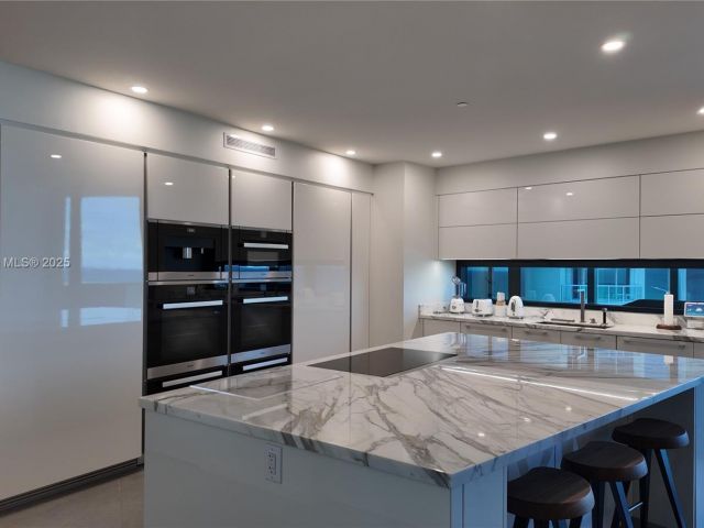 Продажа квартиры #905 - фото 6746704