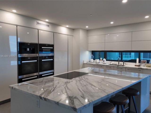 Продажа квартиры #905 - фото 6746705