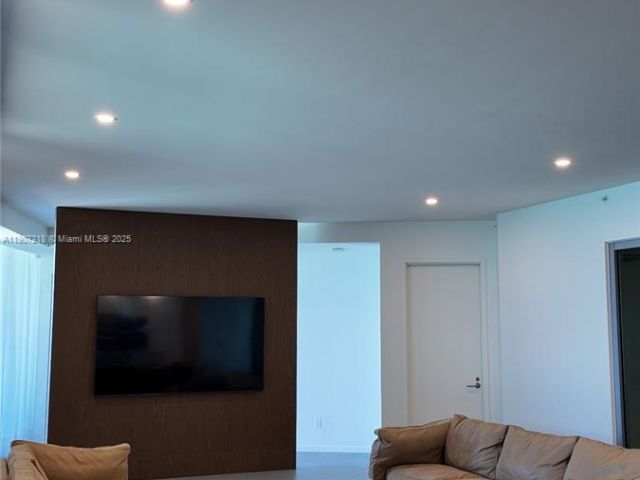 Продажа квартиры #905 - фото 6746708