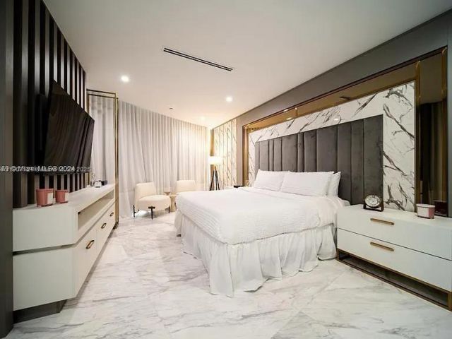 Продажа квартиры #4811 - фото 6746353