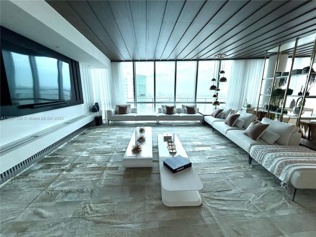 Продажа квартиры #4811 - фото 6746361