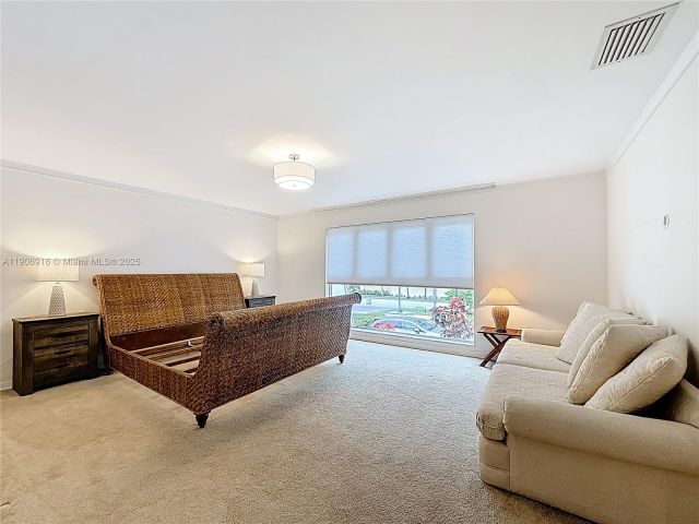 Продажа дома по адресу  - фото 6794904