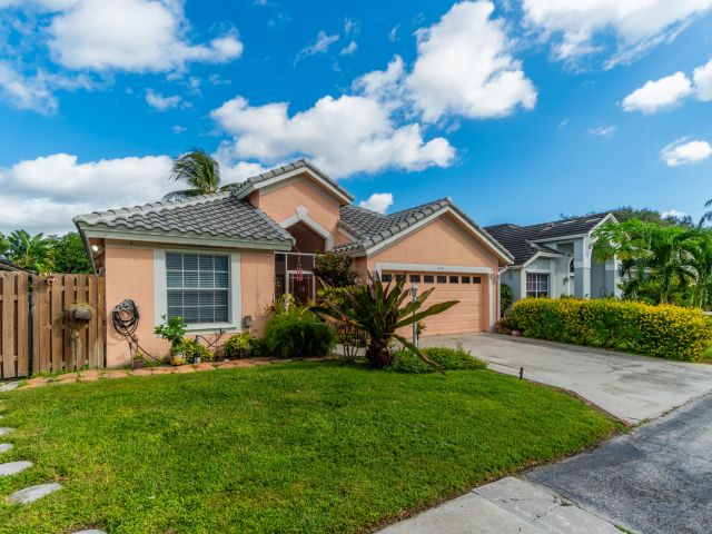 Продажа дома по адресу 4135 Culpeper Court - фото 6760845