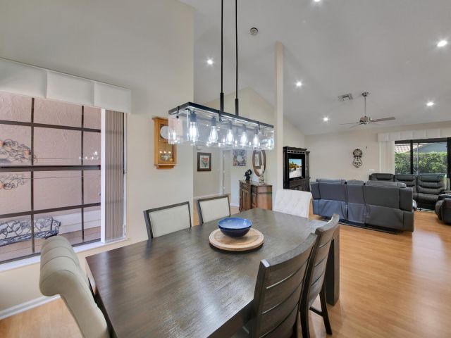 Продажа дома по адресу 19261 Cherry Hills Terrace - фото 6748605