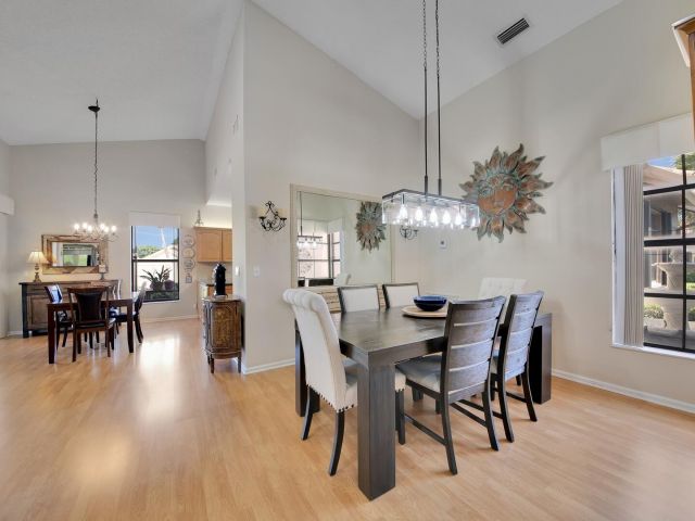 Продажа дома по адресу 19261 Cherry Hills Terrace - фото 6748606