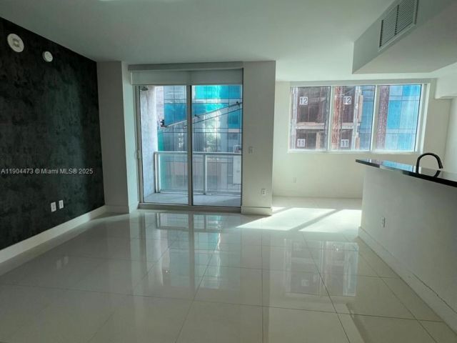 Продажа квартиры #908 - фото 6743309