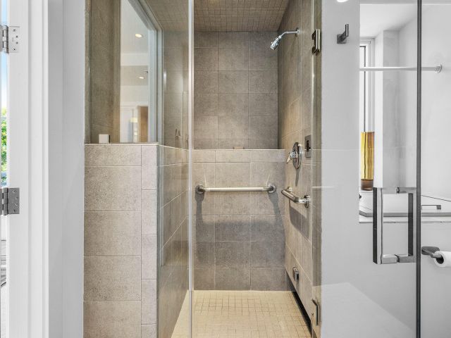 Продажа дома по адресу 226 Palm Court - фото 6737343