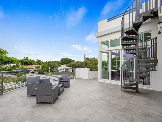 Продажа дома по адресу 226 Palm Court - фото 6737345