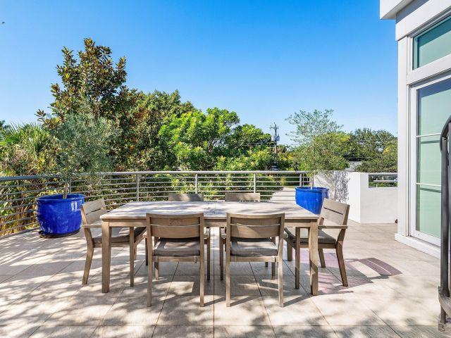 Продажа дома по адресу 226 Palm Court - фото 6737346