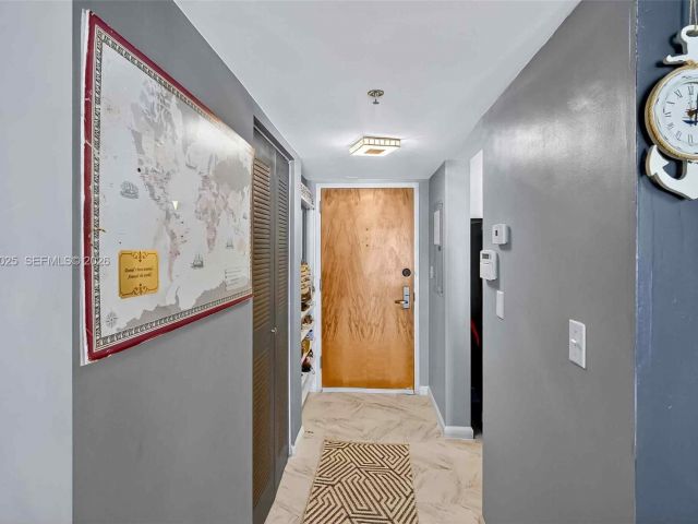 Продажа квартиры #3914 - фото 6767938