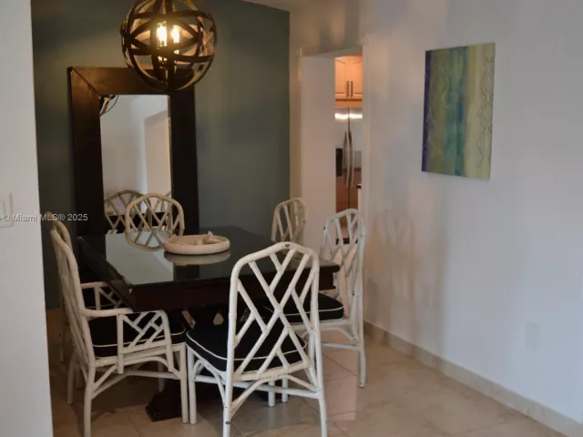 Дом в аренду по адресу 3221 SW 93rd Pl - фото 6738933