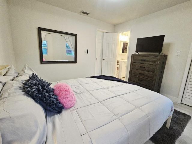 Продажа дома по адресу 719 Briggs Street - фото 6740160