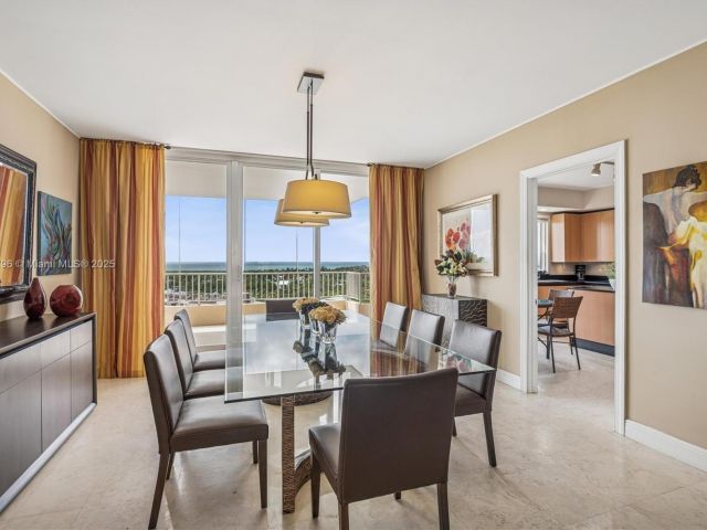 Продажа квартиры #1005 - фото 6739985