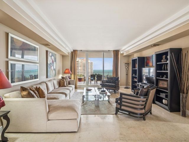 Продажа квартиры #1005 - фото 6739987