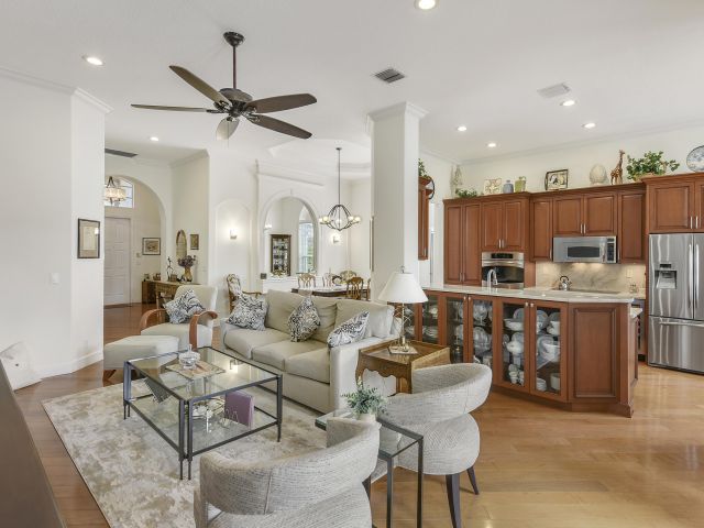 Продажа дома по адресу 7252 Cataluna Circle - фото 6740354